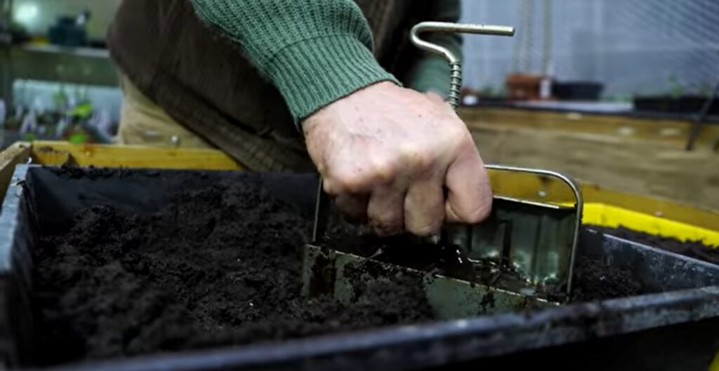 presse mottes pour jardin